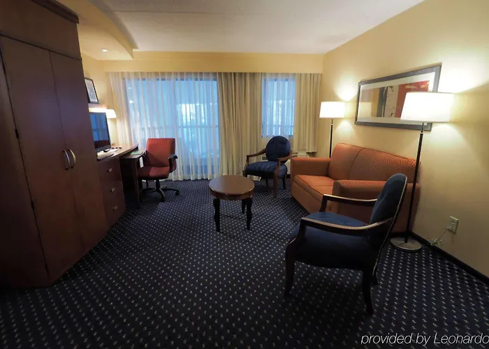 Courtyard By Marriott West/hilliard Hotel
