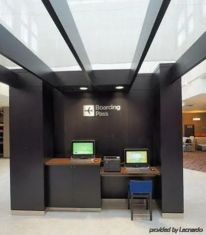 Courtyard By Marriott West/hilliard Hotel 3*